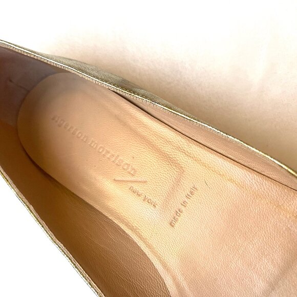 Sigerson Morrison made in Italy Gold and tan genuine rather pointed flats $245 - Picture 7 of 7